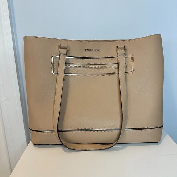Michael Kors Frame Out North South Tote Oyster Beige Leather Bag Pockets Large - Picture 1 of 14